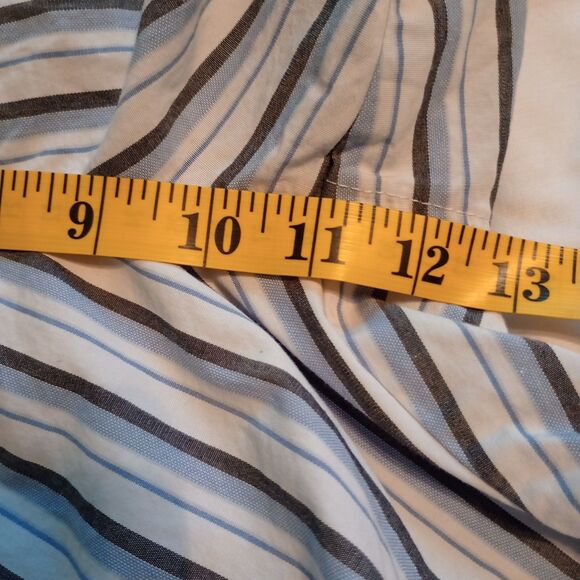 Lee Women's Striped Regular Fit Mid Rise Shorts. 18 Plussize Comfy Stretch - Picture 6 of 7